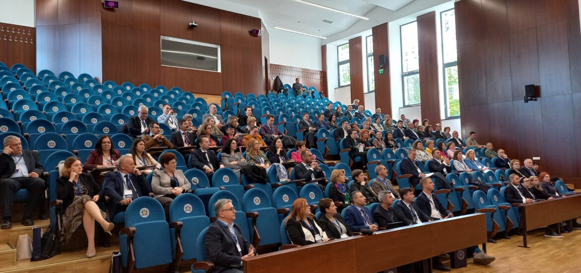 In perioada 27-29 aprilie 2023, Universitatea din Oradea a fost gazda Simpozionului Național de Management Administrativ și Financiar Universitar – 2023.