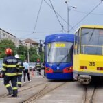 Foto | Doua tramvaie s-au ciocnit pe Calea Aradului, in aceasta dupa amiaza