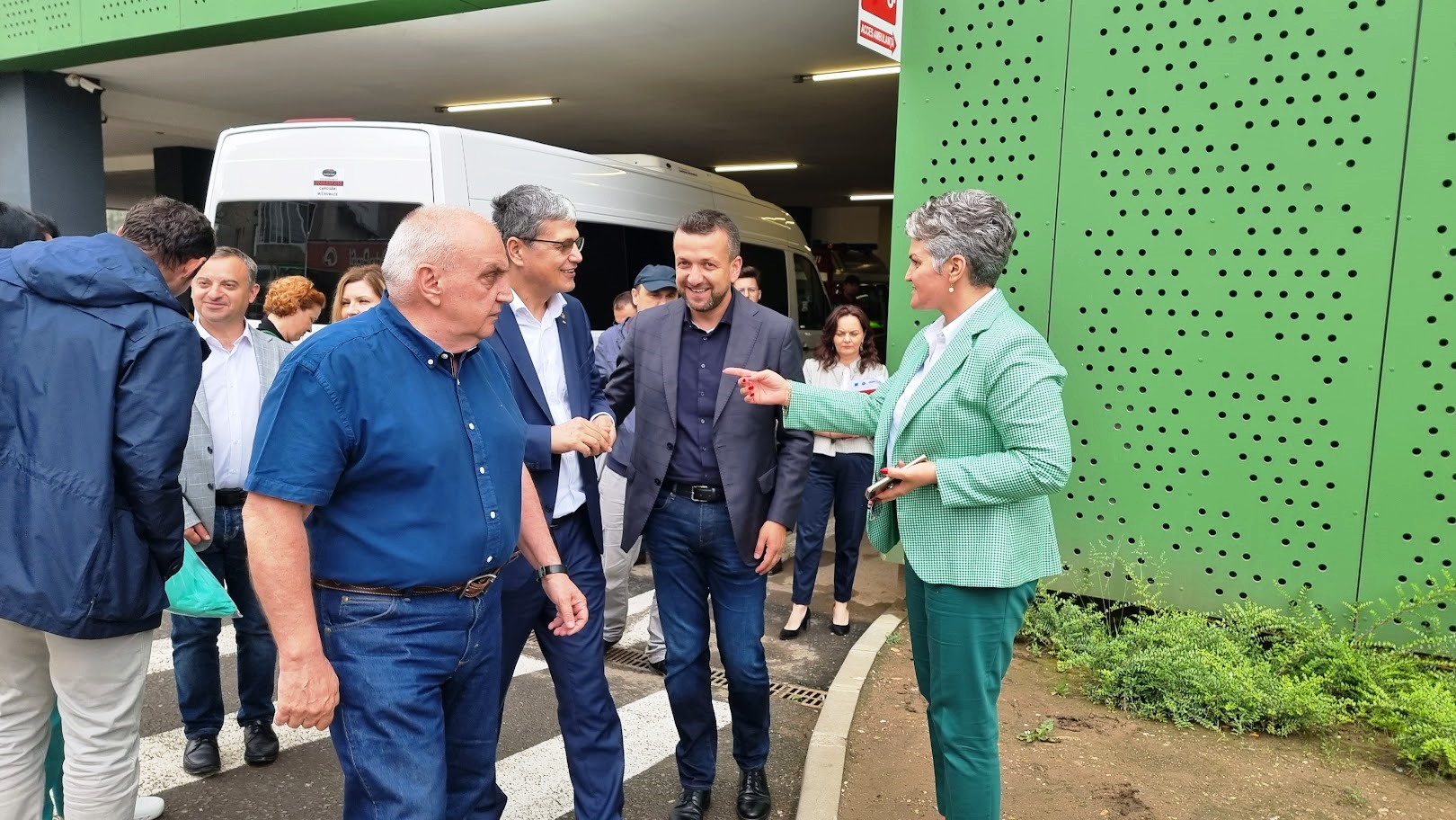 Ministrul Fondurilor Europene, Marcel Bolos, in vizita la Oradea: In judetul Bihor avem o infrastructură spitalicească modernă, doctori implicați și aparatură medicală de ultimă generație