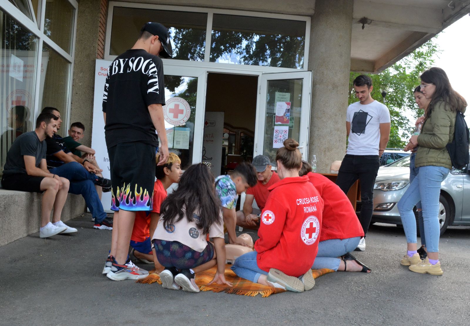 A fost Ziua Porților Deschise Crucea Roșie Filiala Bihor