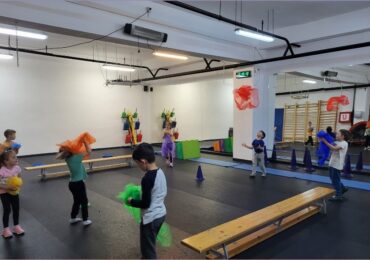 Asociația Active Kids Oradea lansează proiectul ,,EDUMOVE – Antrenamente interactive pentru corp și creier destinate copiilor”