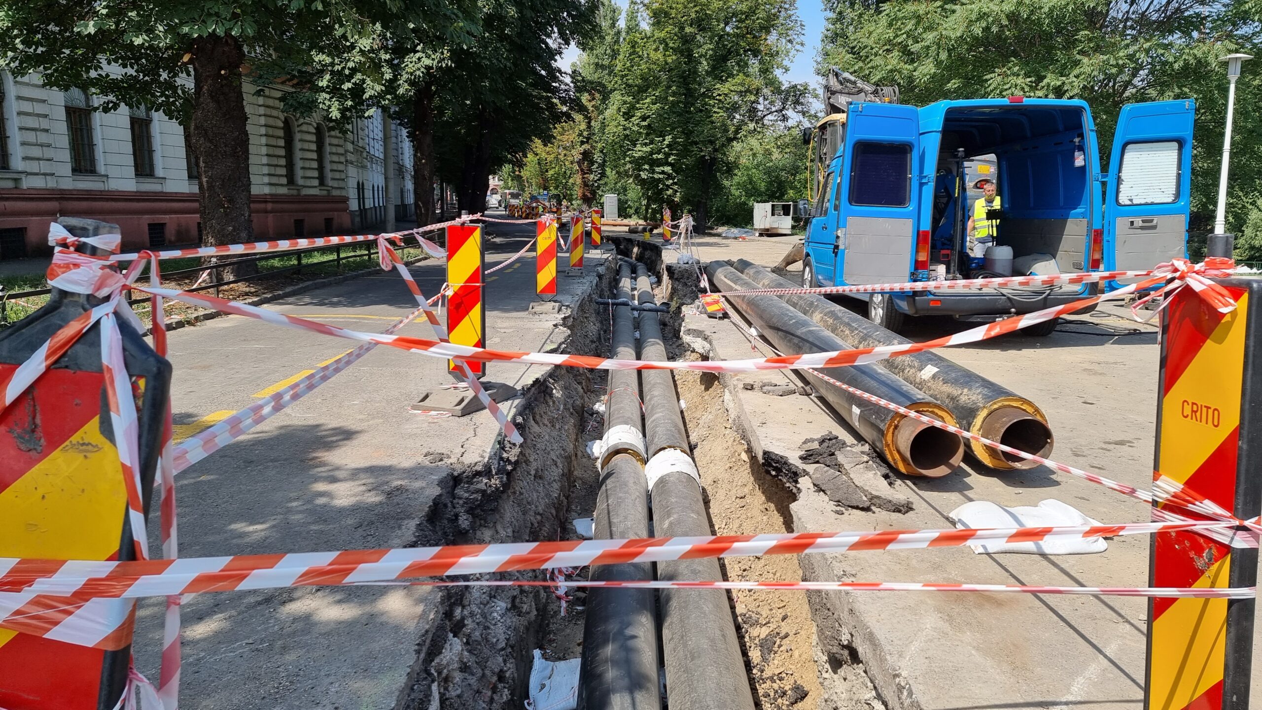 Continua reabilitarea retelolor de termoficare. 14 puncte termice din Oradea nu vor avea apa calda timp de 2 zile. 11 strazi din cartierul Iosia vor fi afectate