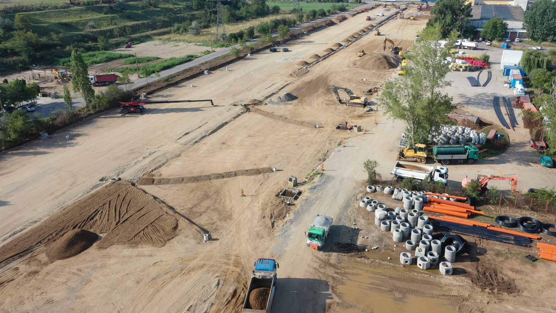 FOTO – VIDEO | Oradea va deveni un hub pentru transportul de mărfuri. Lucrarile la centrul intermodal sunt in grafic