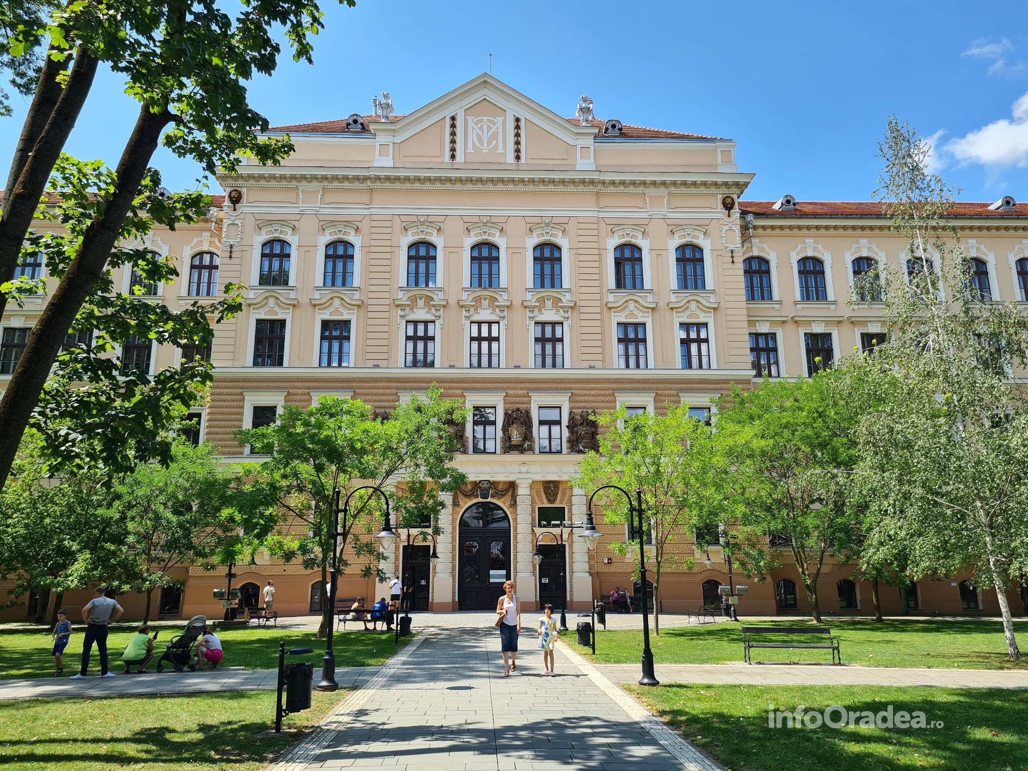 Muzeul Tarii Crisurilor Oradea