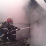 Incendiu la o gospodărie din Apateu, provocat de un trăsnet