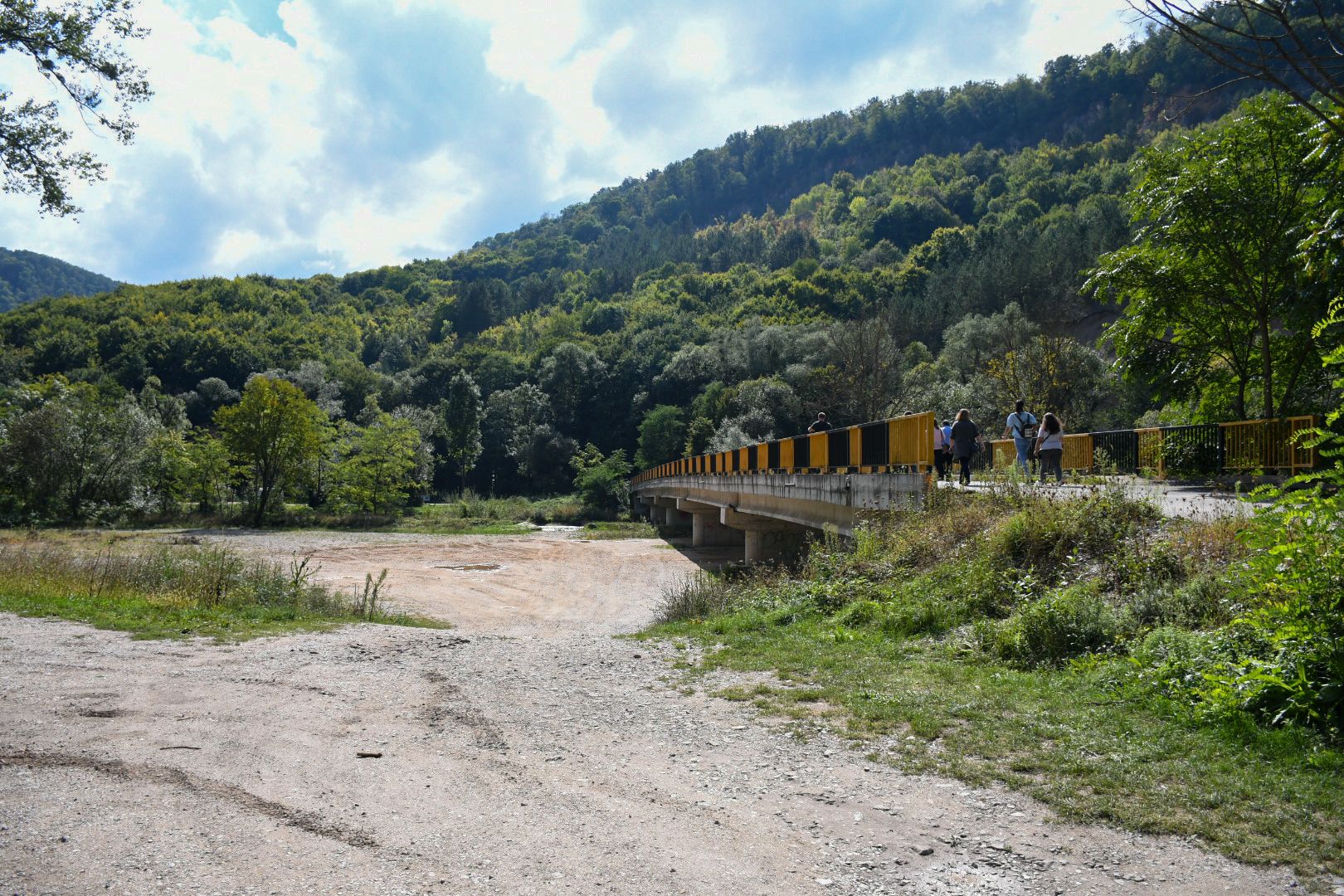 CJ Bihor va implementa 3 proiecte de protejare a naturii la Tasad, in Muntii Padurea Craiului si Muntele Ses