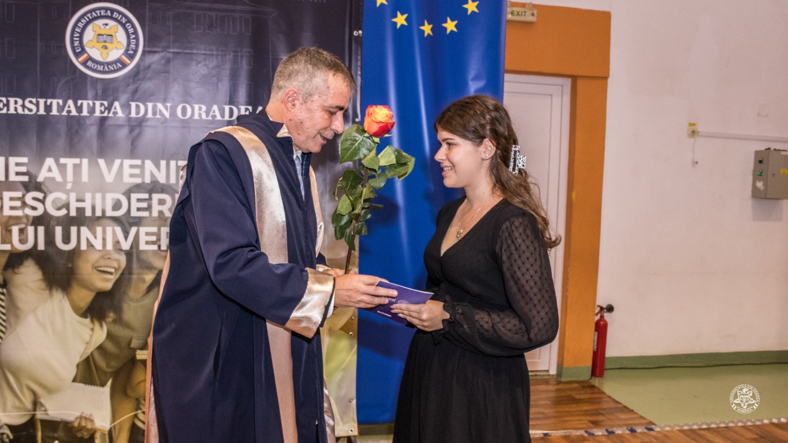 Universitatea din Oradea | Facultatea de Informatică și Științe are 11 boboci de nota 10