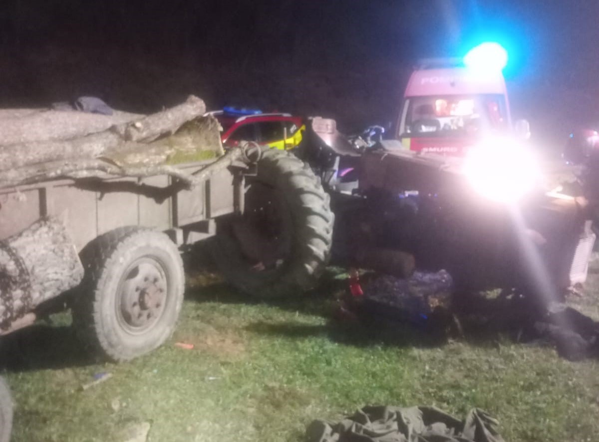 Un barbat din Chijic, comuna Copacel, a ajuns la spital dupa ce a fost prins sub roata unei remoci