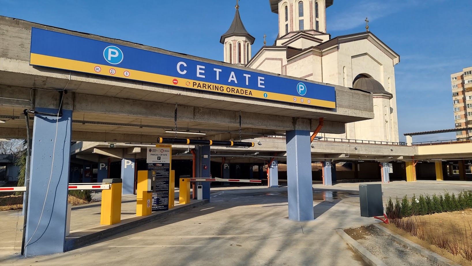 Gata cu gratuitatea! Incepand de ieri, accesul in parcarea subterana de la Cetate cost 3 lei/h