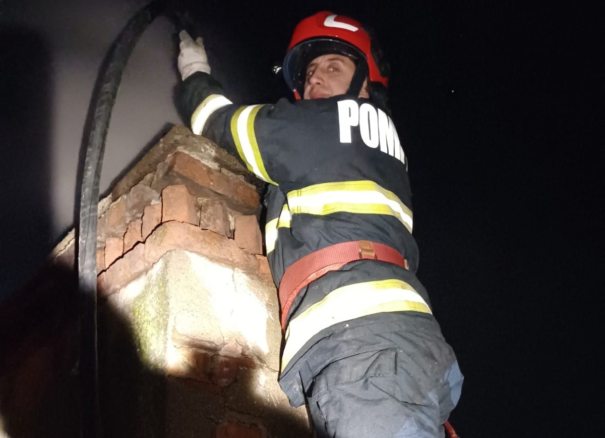 24 de incendii si 130 de situatii de urgenta in judetul Bihor, in vacanta de Revelion
