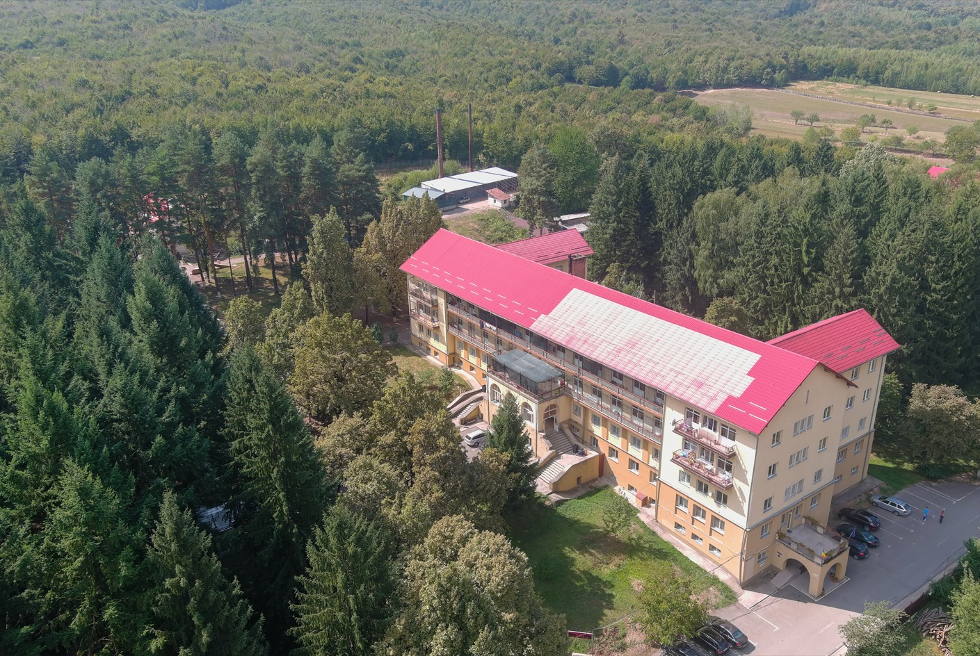 S-au semnat contractele pentru reabilitarea unor clădiri ale DGASPC și ale Spitalului de Psihiatrie Nucet