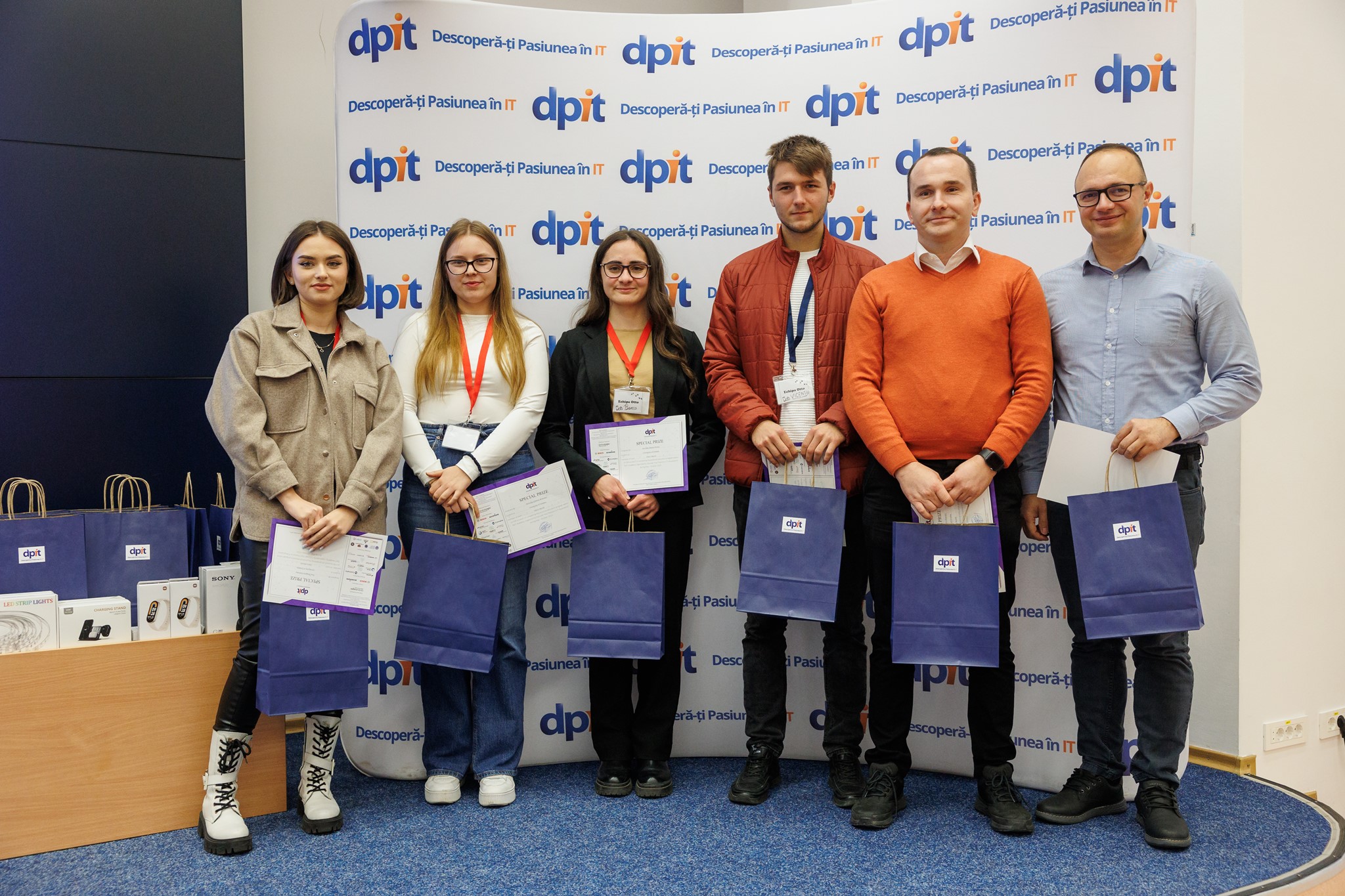 Studenţi orădeni, premiați la Cluj, la Gala DpIT. Aplicația revoluționară care i-a propulsat în top
