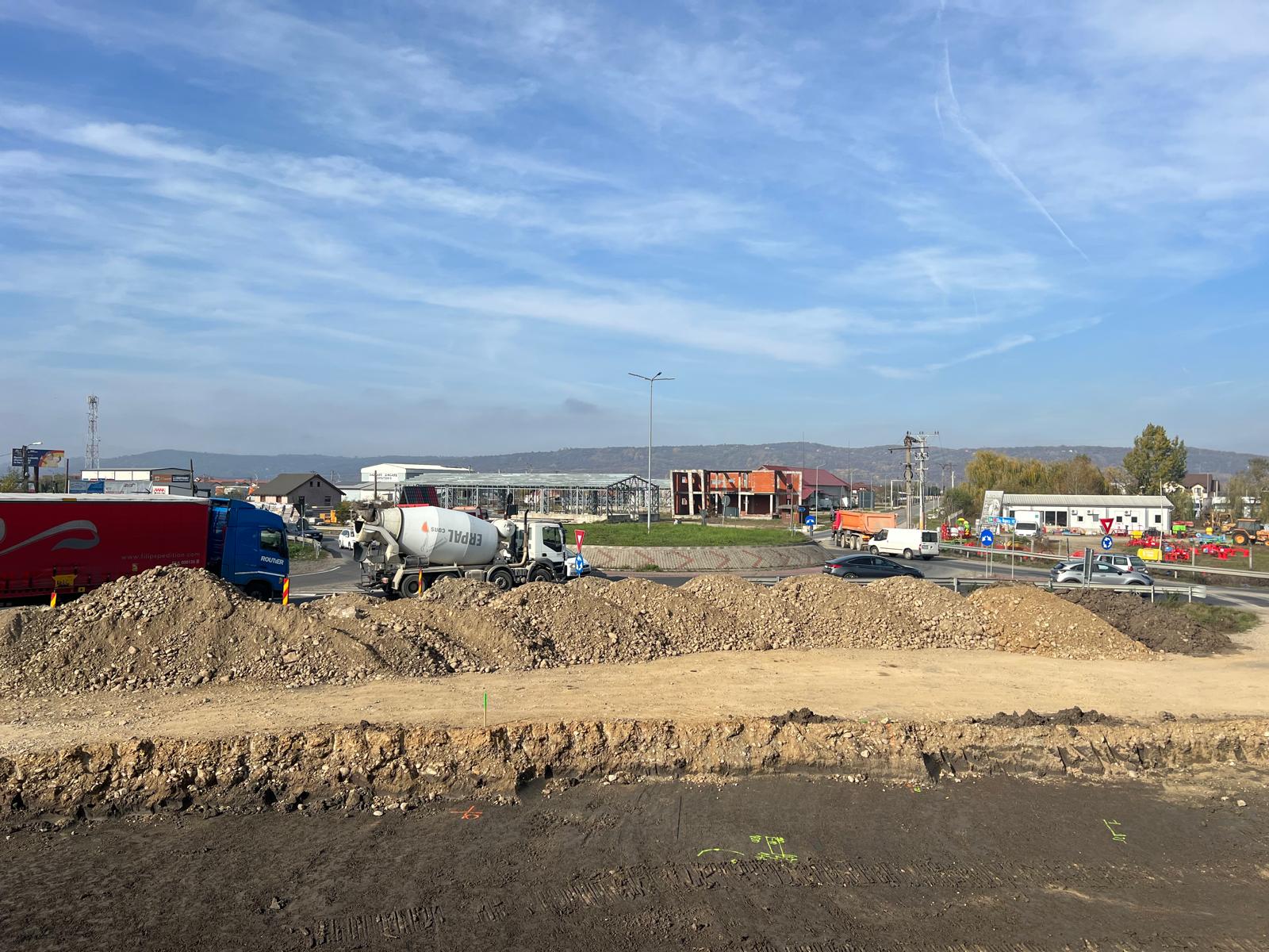 Se construieste o bretea de descarcare a centurii Osorhei spre Cluj-Napoca, iar din decembrie incep lucrarile la Pasajul Osorhei