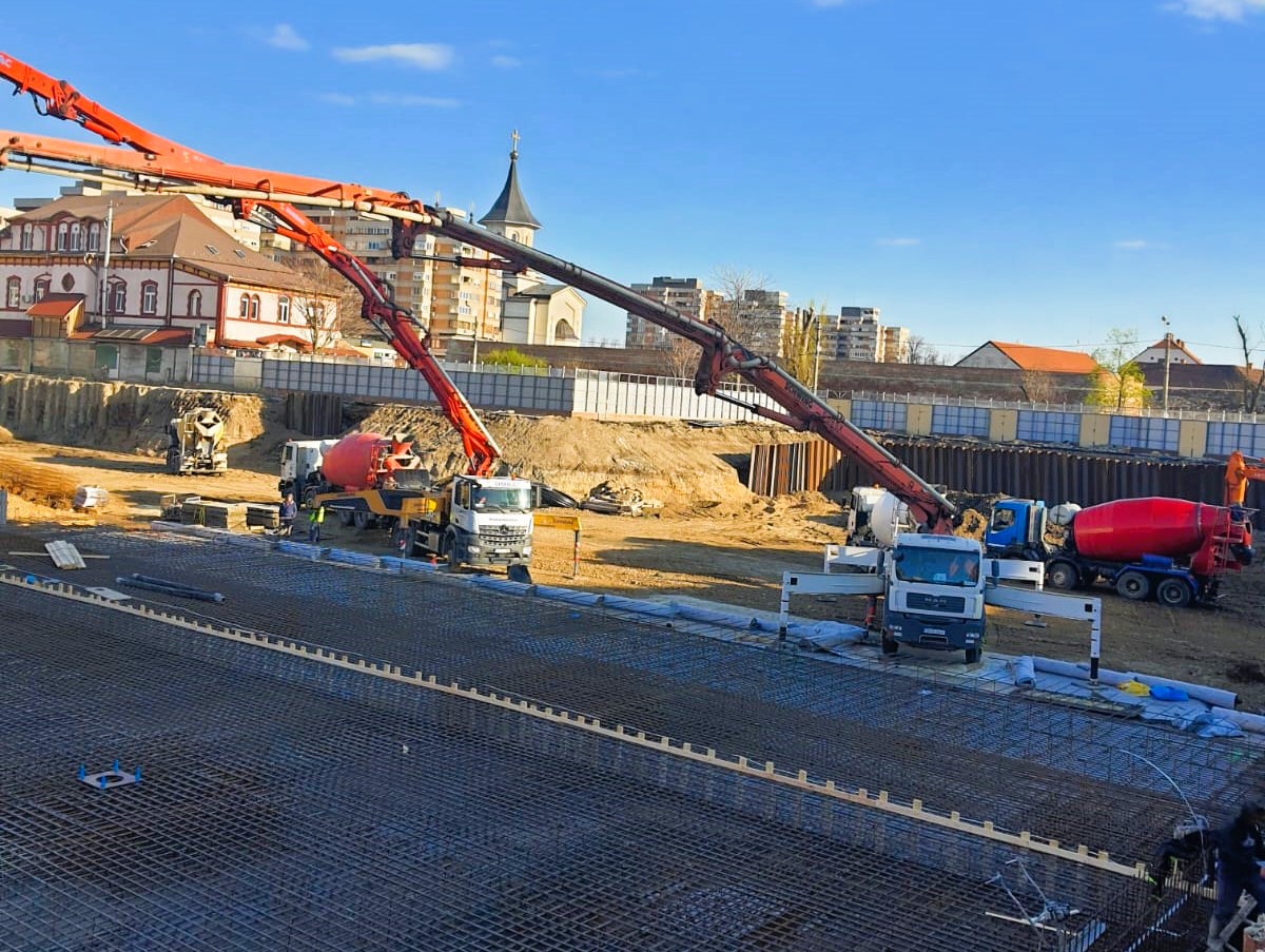 Continuă lucrările la Centrul de Antreprenoriat Piața Cetate din Oradea. Ce se construiește în etapa a doua