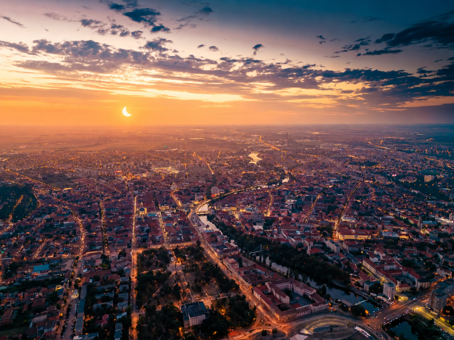 Eclipsă de Soare vizibilă din Oradea pe 12 august. Soarele va apune parțial acoperit de Lună